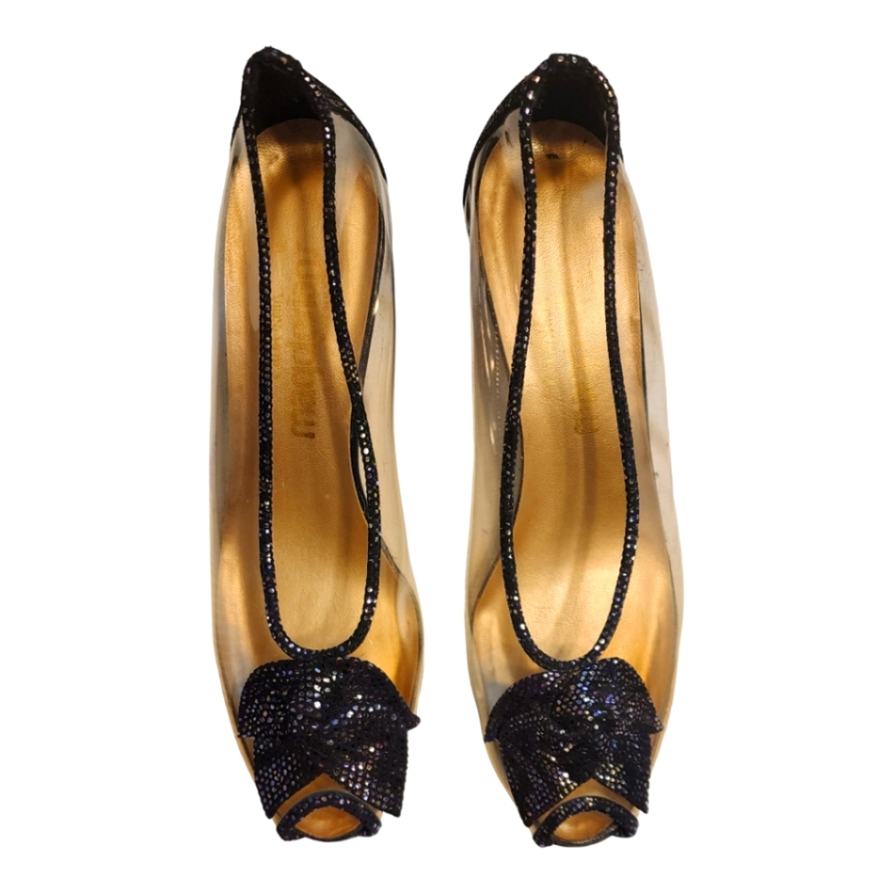 RARE! 80's clear California Masdesians shoes!